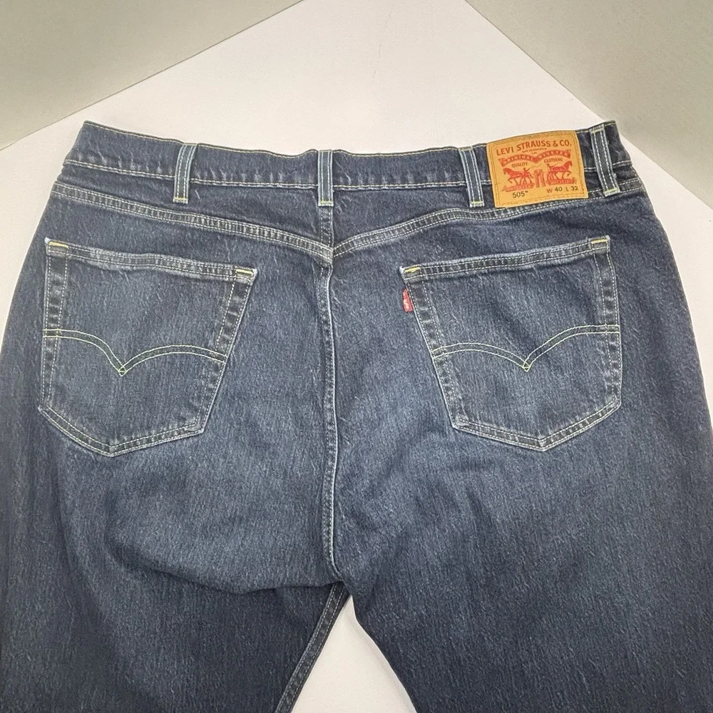 Levi's 505 Regular Fit Jeans 40x32‎ Straight Leg Zip Fly Classic Denim Dark Blue